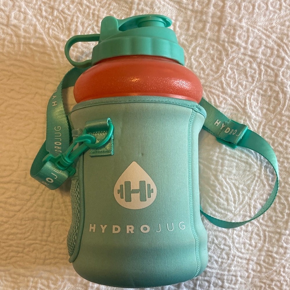 HydroJug with straw and carrying sleeve